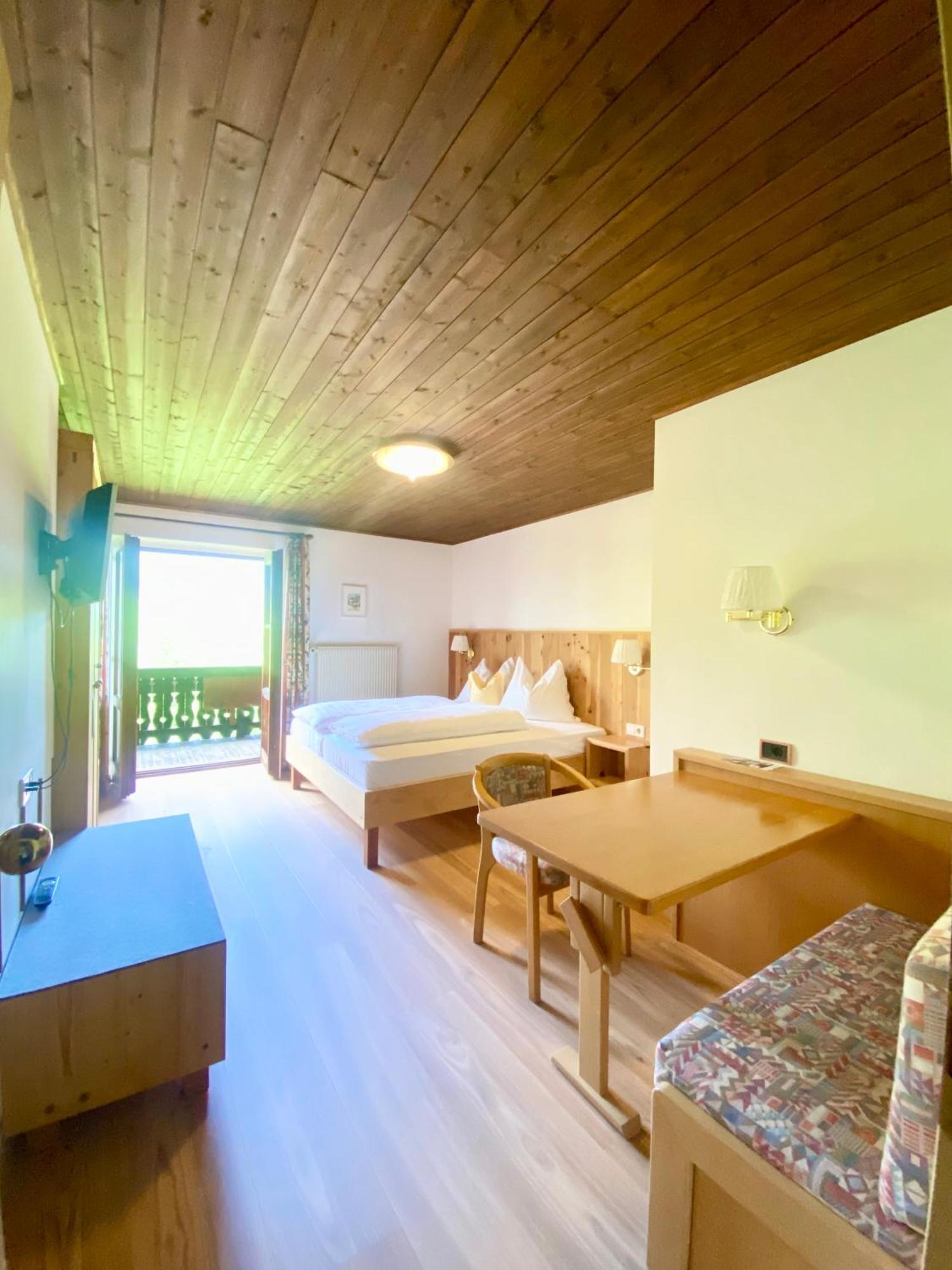 Lake & River Hotel Carezza al Lago Εξωτερικό φωτογραφία